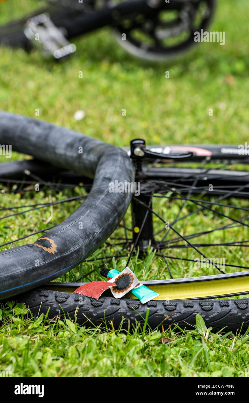 bicycle flat tyre repair