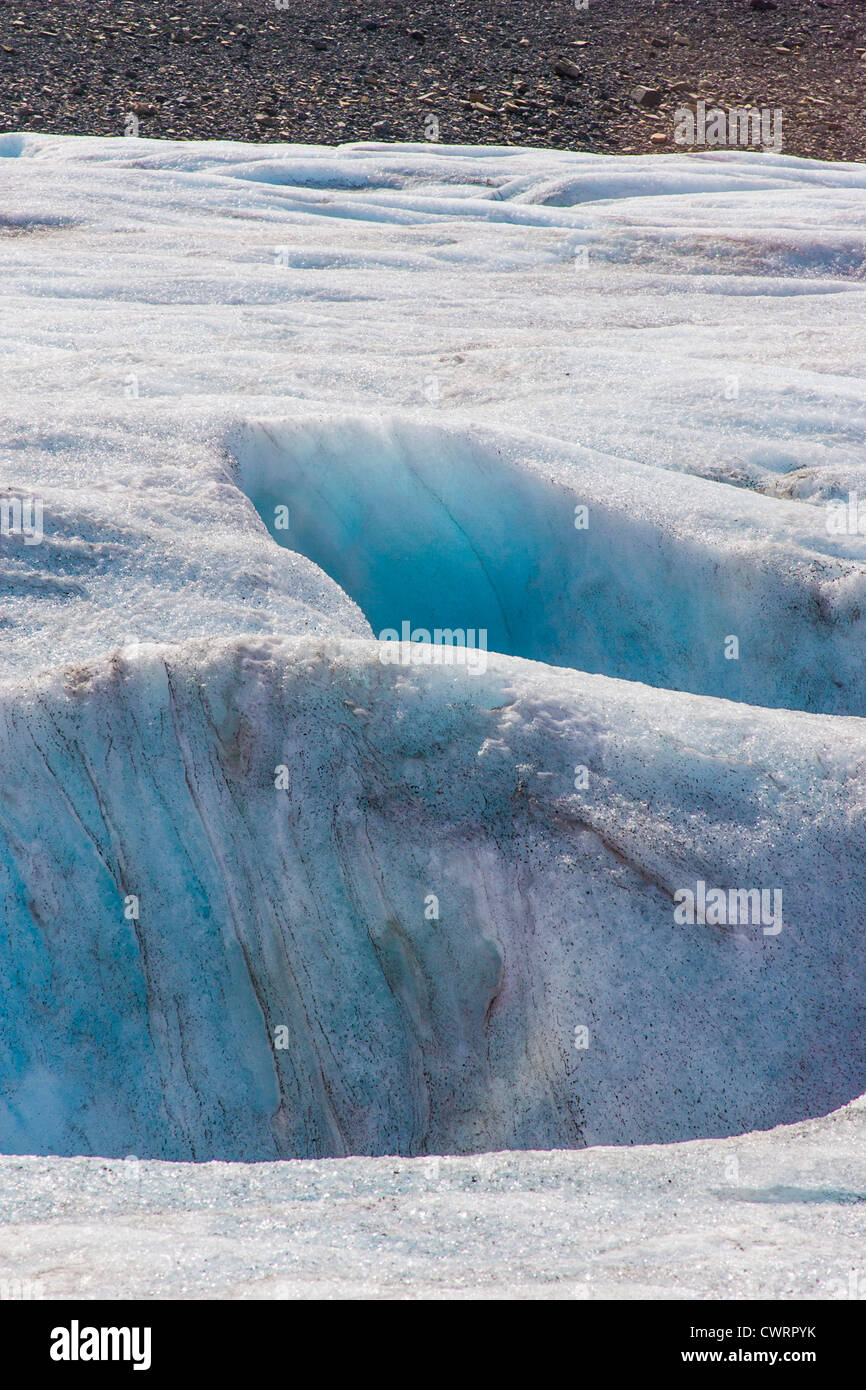 Deep natural crack hi-res stock photography and images - Alamy