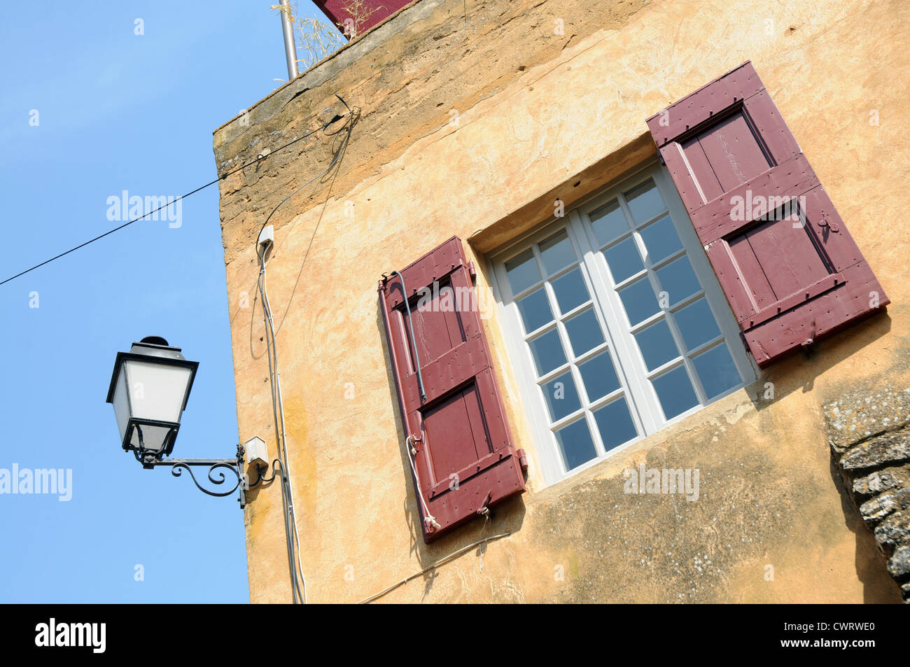 Ochre painted house hi-res stock photography and images - Alamy