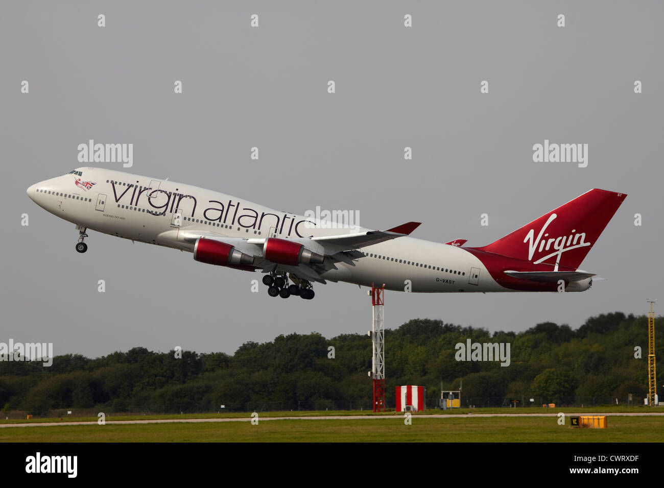 Virgin Atlantic Boeing 747 Jumbo Jet take off at Manchester Airport Stock Photo