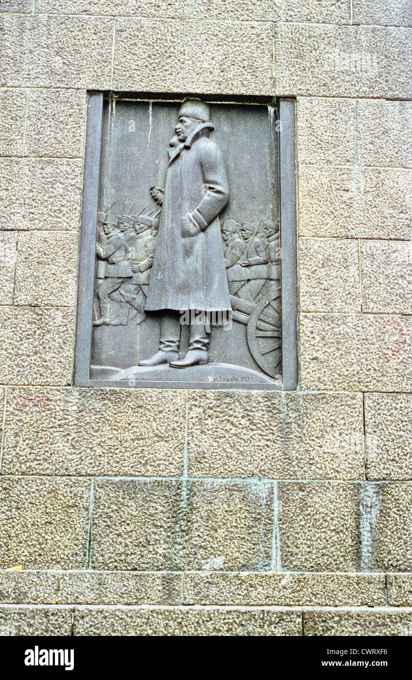 A bronze plaque of General Carl Gustaf Emil Mannerheim on the 1938 Statue of Freedom by Yrjo Liipolia, Vaasa, Finland Stock Photo