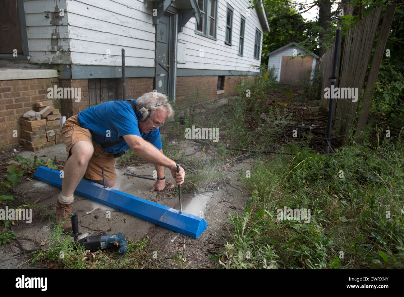 Detroit Block Club Tries to Prevent Illegal Dumping Stock Photo Alamy