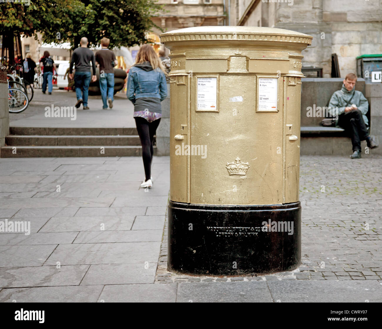 Post Box Scotland High Resolution Stock Photography and Images Alamy
