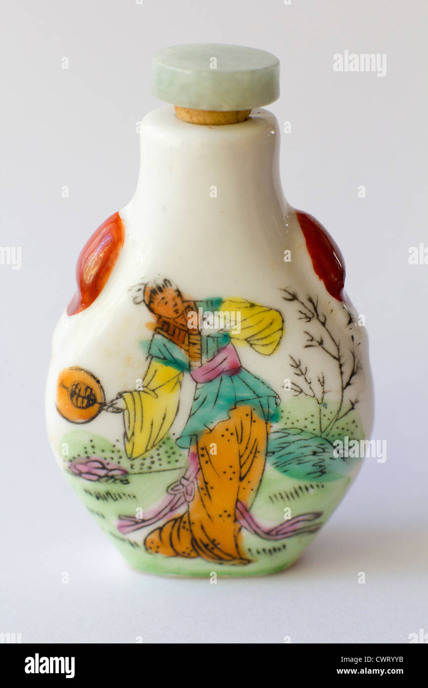 Snuff bottle hires stock photography and images Alamy