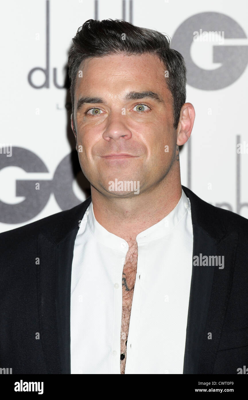 Robbie Williams arrives for the GQ Men of the Year Awards at a central London venue. Stock Photo