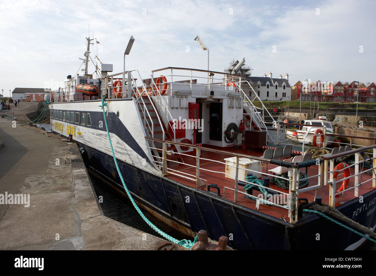 the orkney ferry in John O'Groats harbour scotland uk S
tock Photo Alamy