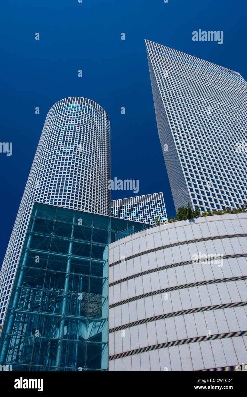 Azrieli tower in construction hi-res stock photography and images - Alamy