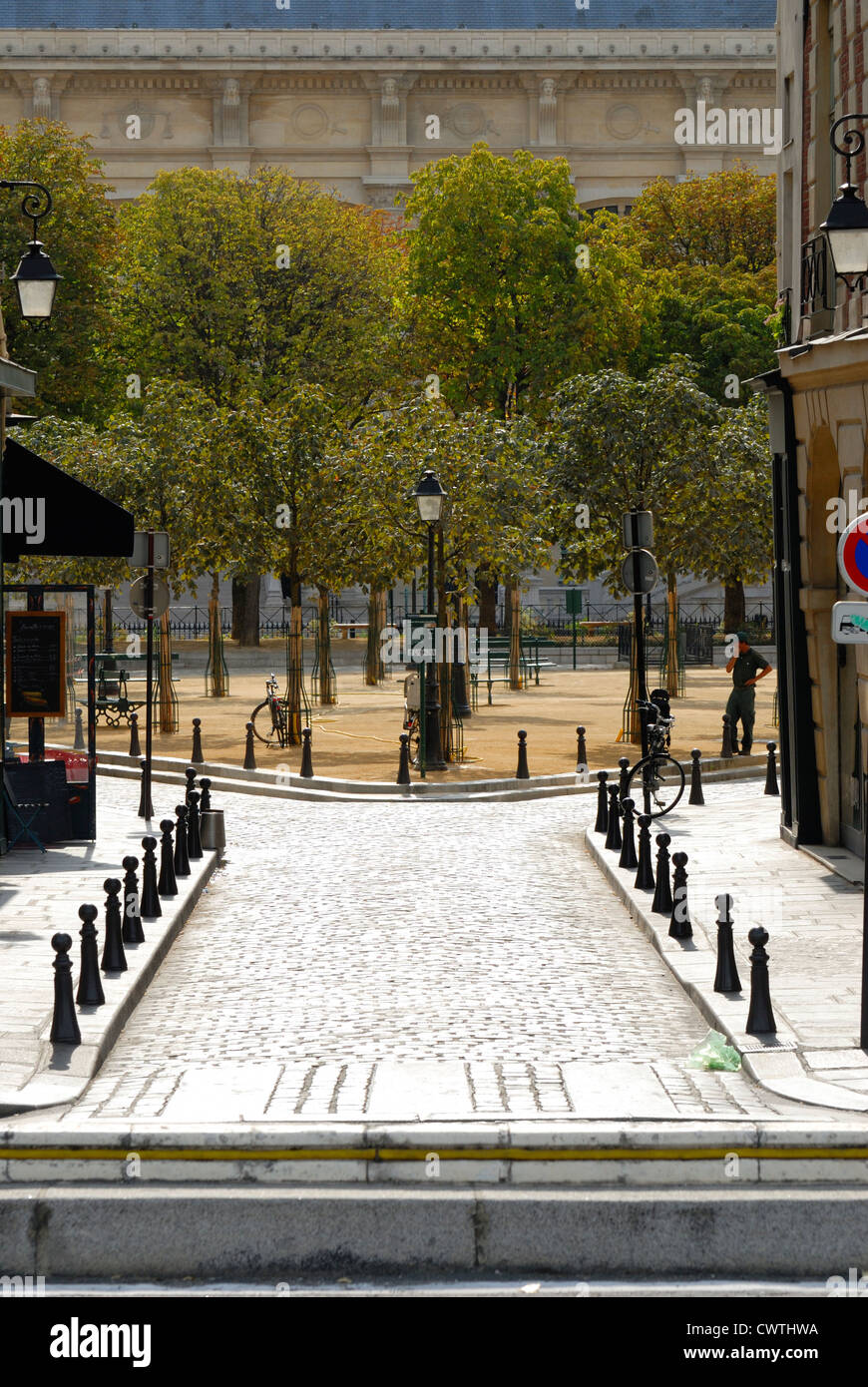 Paris, France. Isle de la Cite. Place Dauphine seen from Rue Henri-Robert Stock Photo