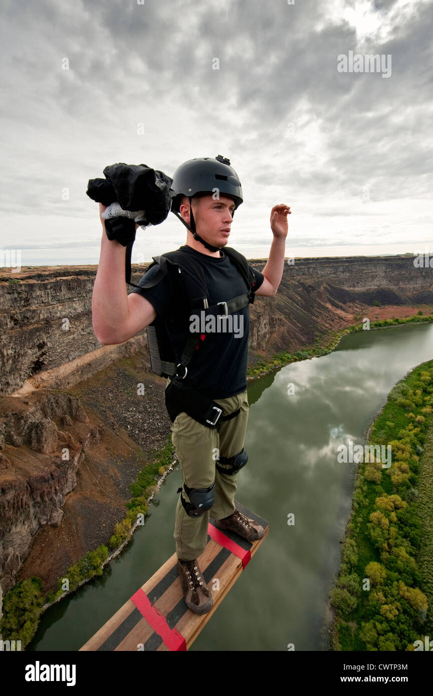 Base jumper on the Perrine Bridge spanning the Snake River in South