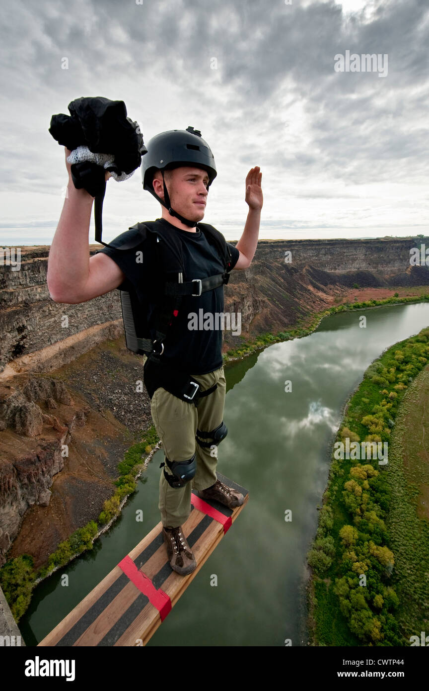 Base jumper on the Perrine Bridge spanning the Snake River in South