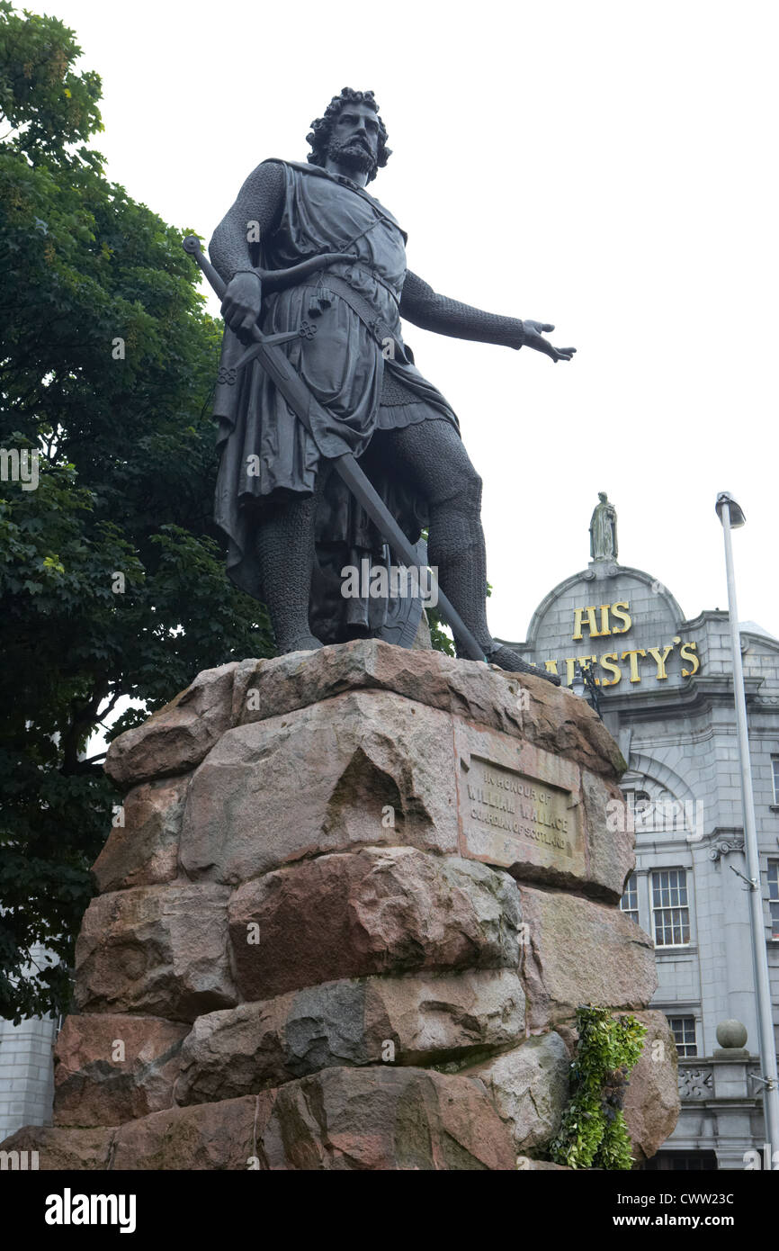 the william wallace statue aberdeen scotland uk Stock Photo Alamy