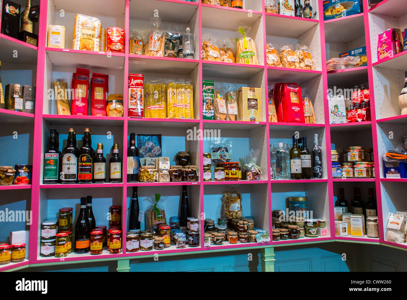 Italian merchandising hi-res stock photography and images - Alamy