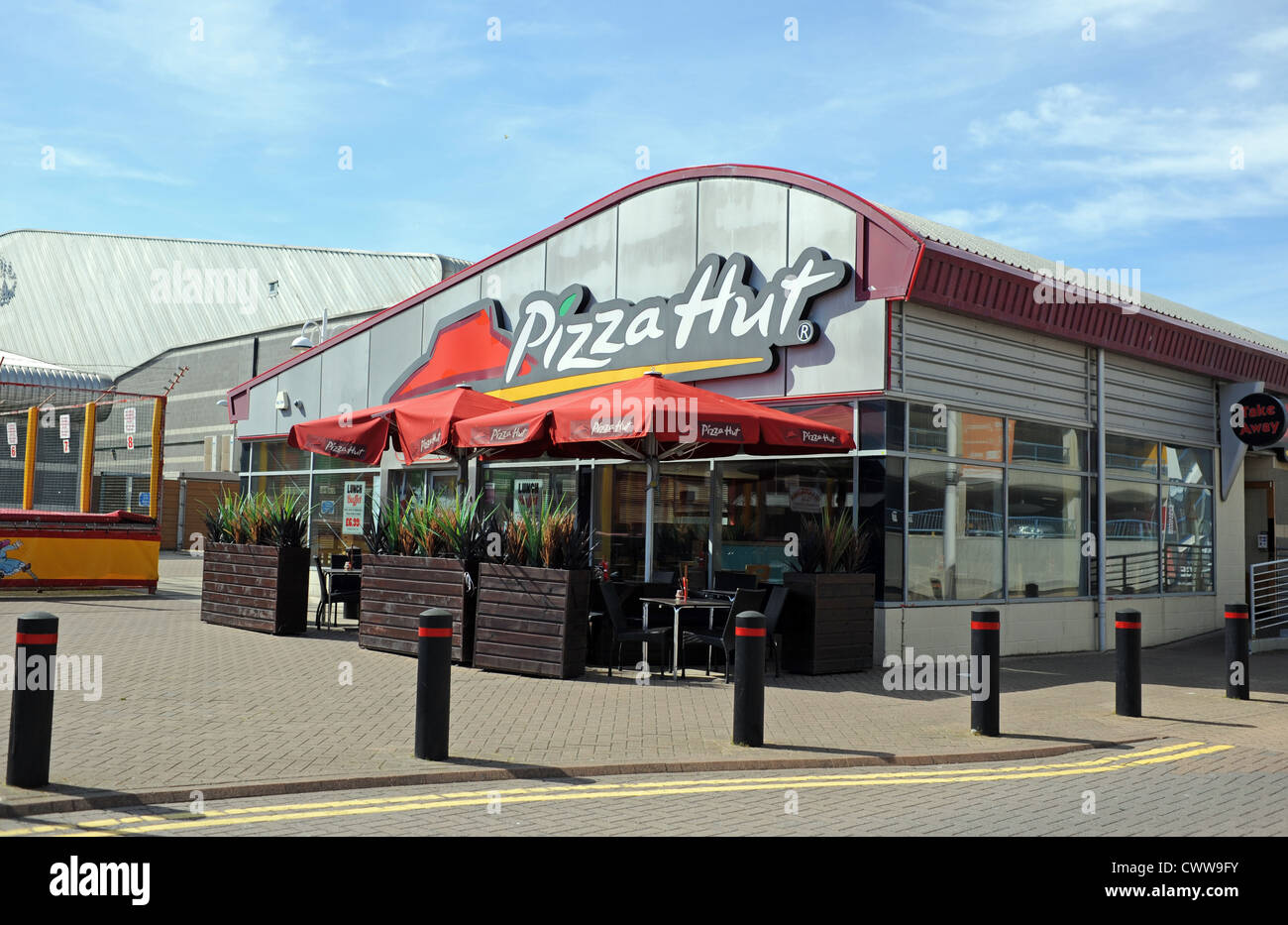 Pizza Hut restaurant at Brighton Marina East Sussex UK Stock Photo Alamy