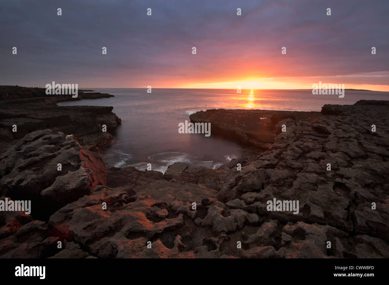 Washing rock hi-res stock photography and images - Alamy