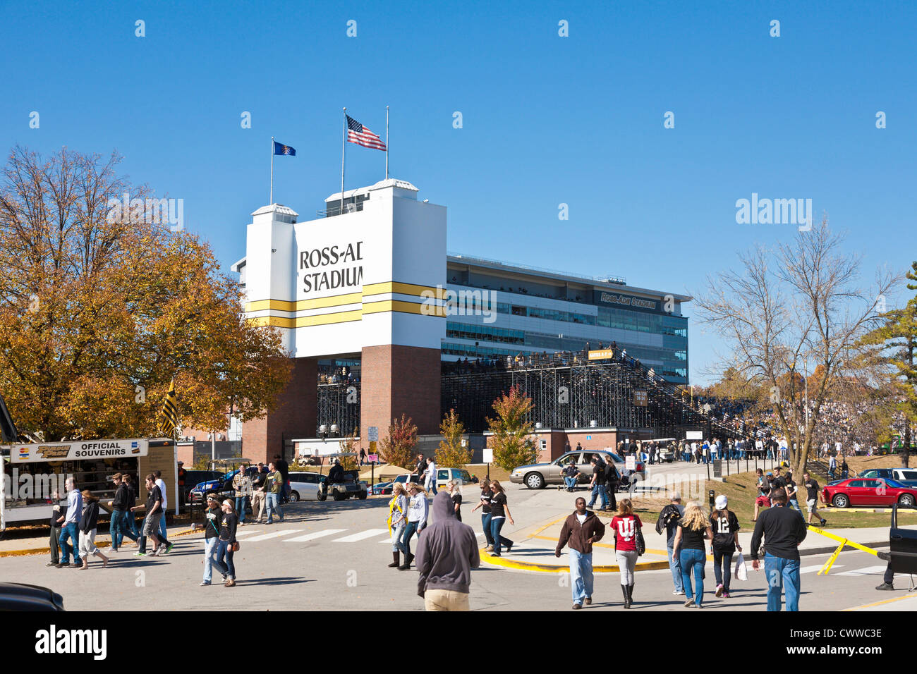 College football stadium fans hi-res stock photography and images - Alamy