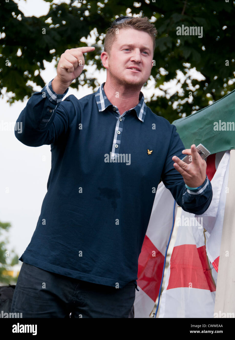 Tommy robinson hi-res stock photography and images - Alamy