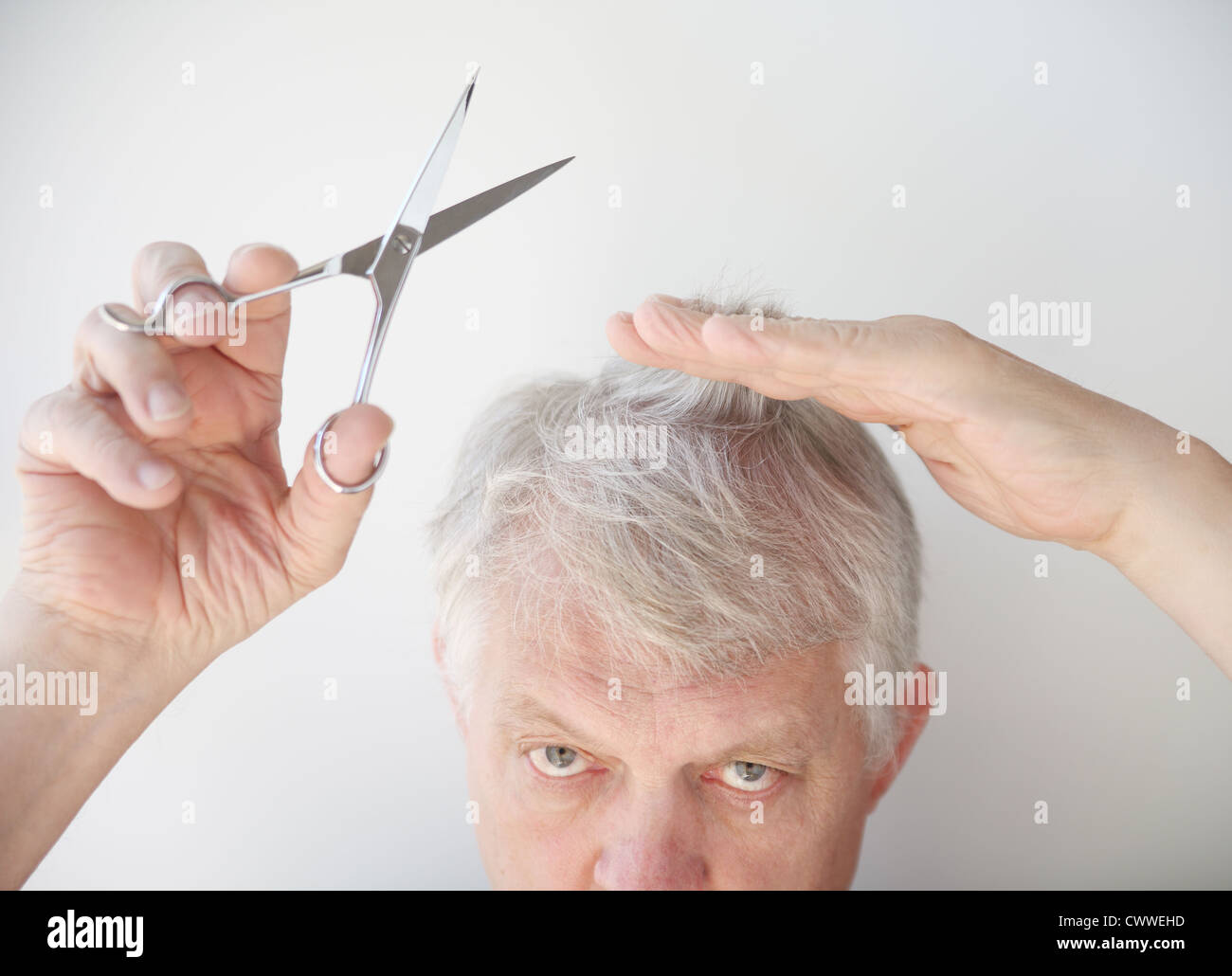 How To Cut Older Men S Hair With Scissors