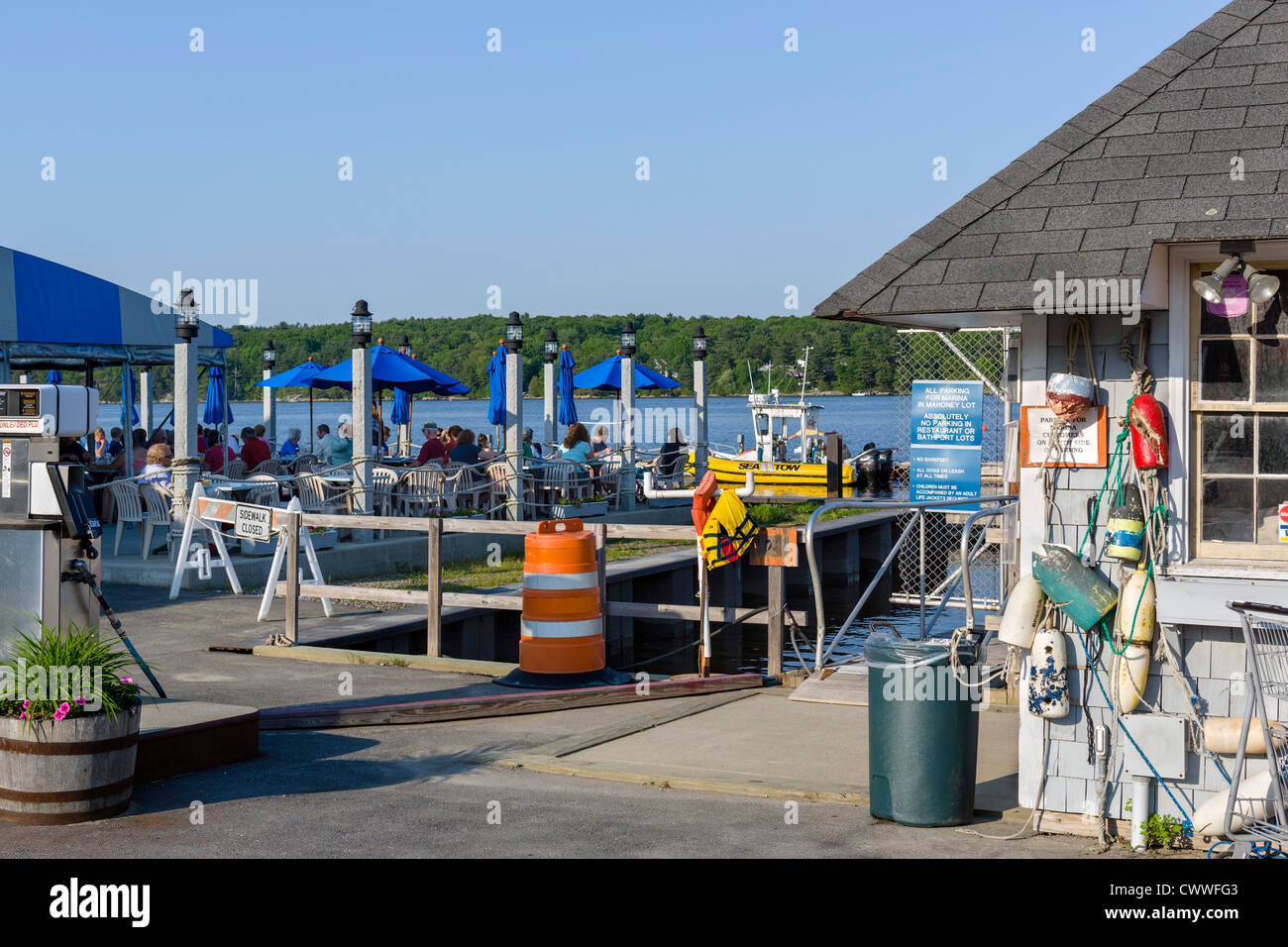 Kennebec Tavern waterfront restaurant on the Kennebec River in the