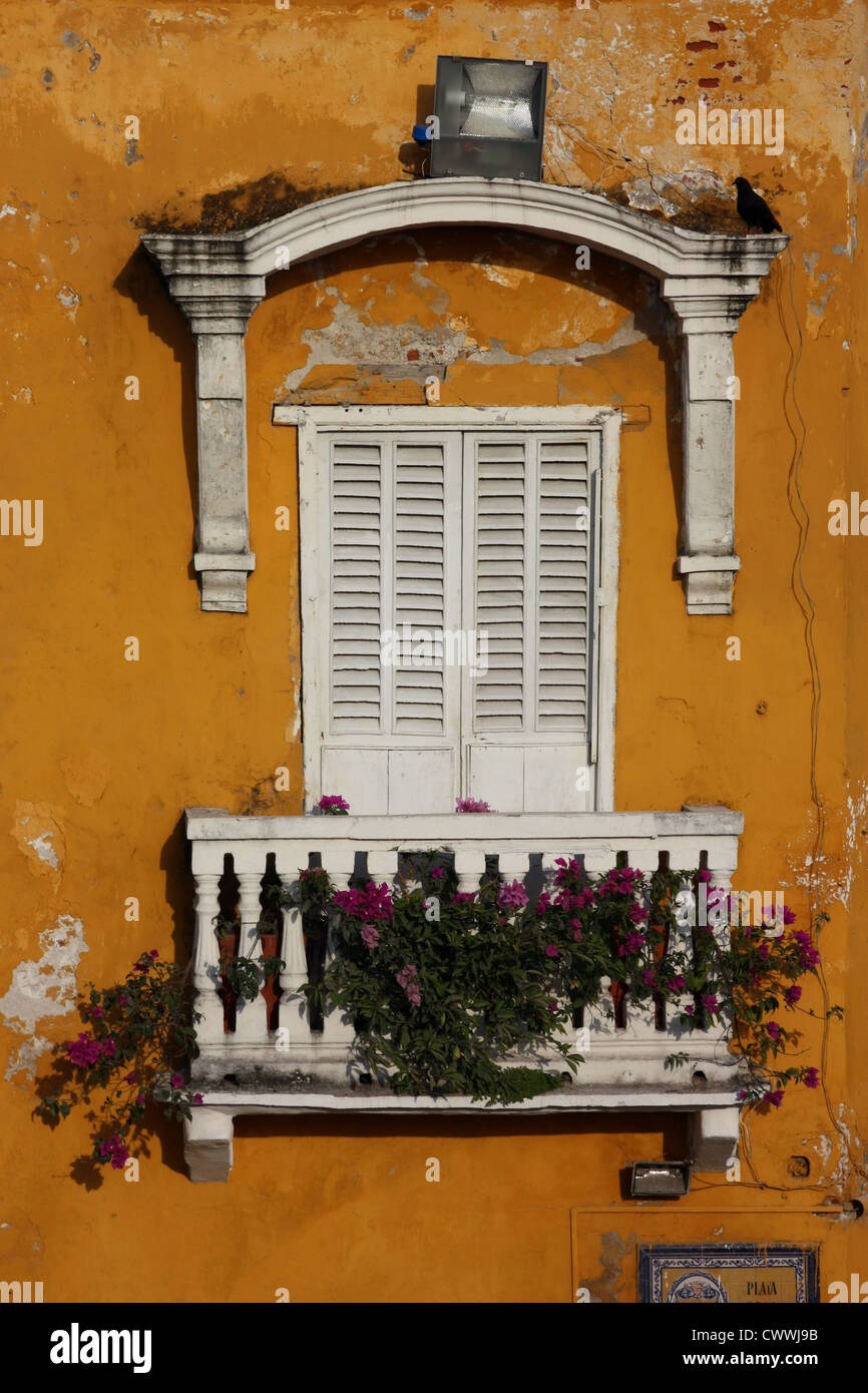 Ornate window and balcony of Spanish Colonial period house in the UNESCO [World Heritage Site] of Cartagena, Colombia Stock Photo