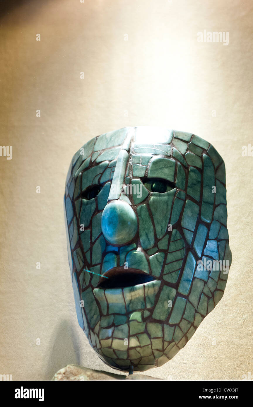 Guatemala maya mask hi-res stock photography and images - Alamy