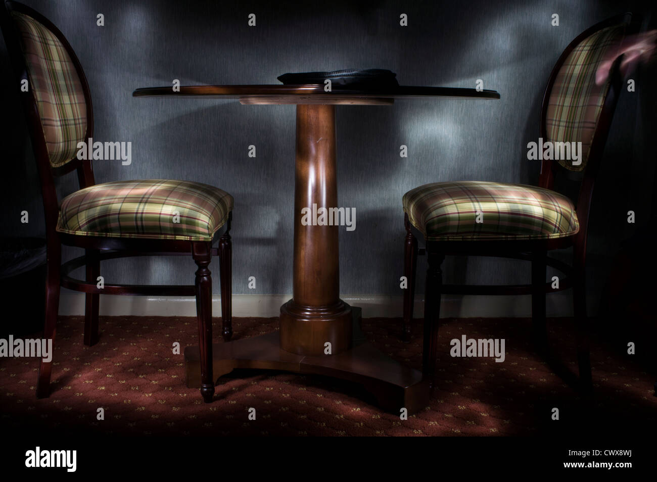 Table and chairs hi-res stock photography and images - Alamy