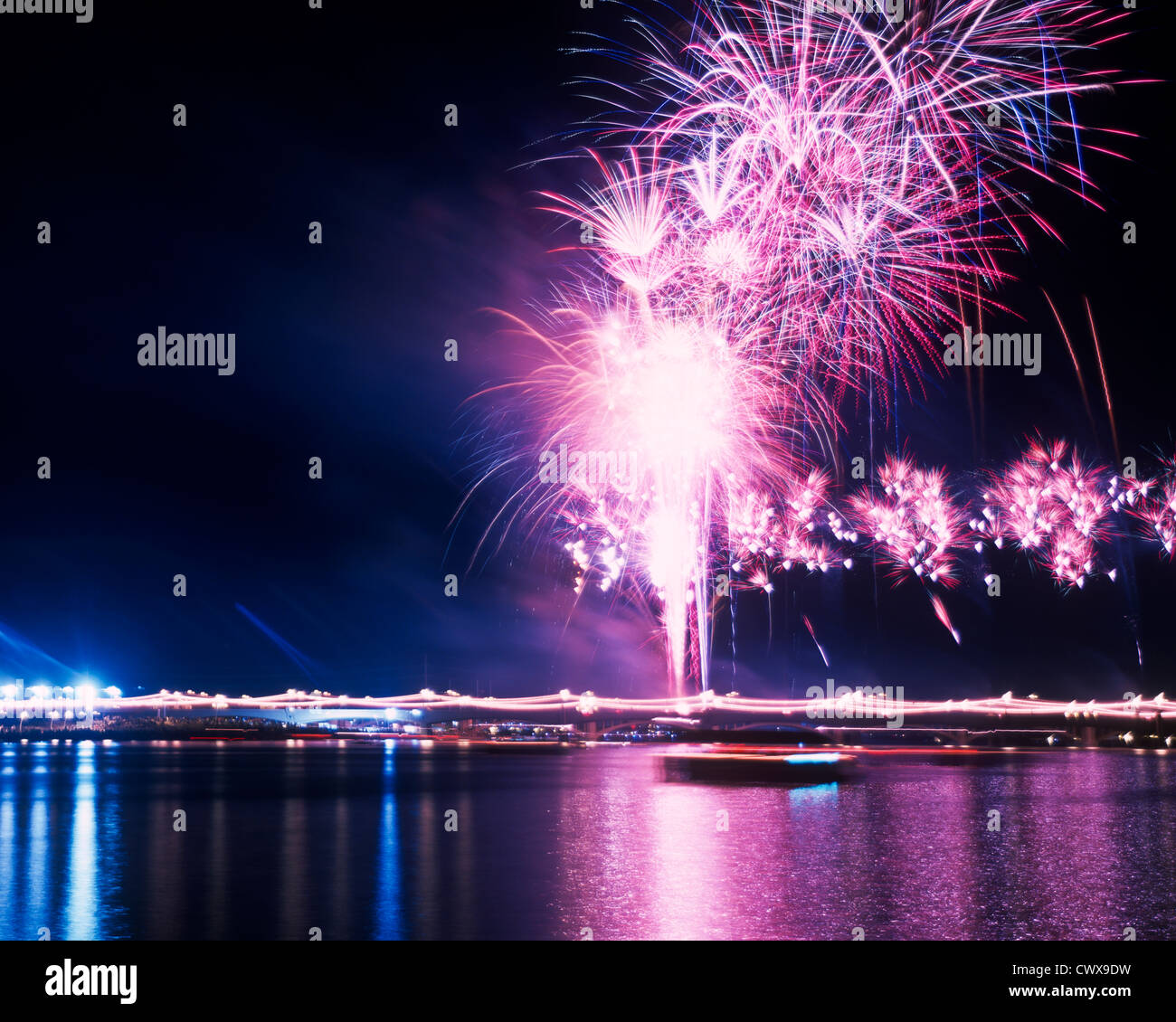 A fantastic fourth of July at Tempe Town Lake, Arizona Stock Photo Alamy