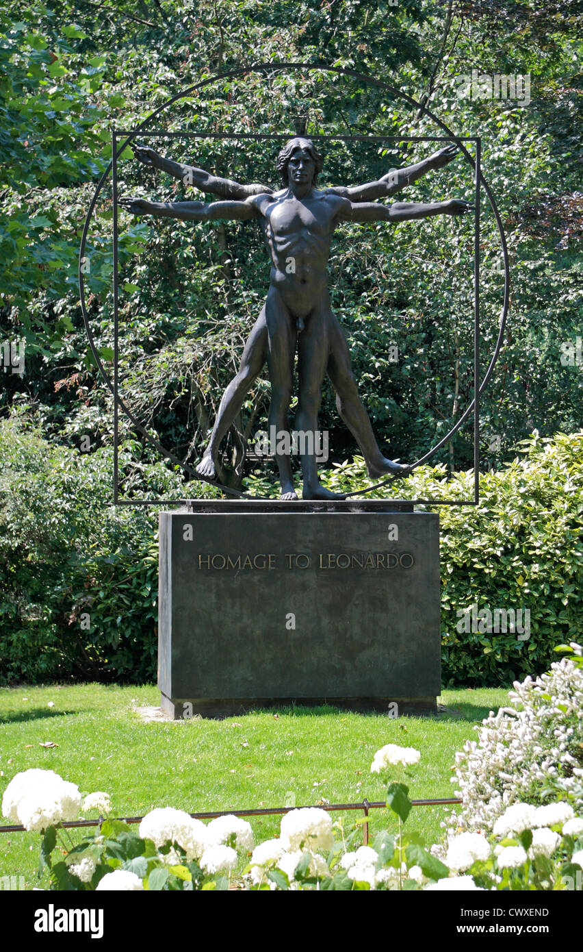 Vitruvian man sculpture enzo plazzotta hires stock photography and