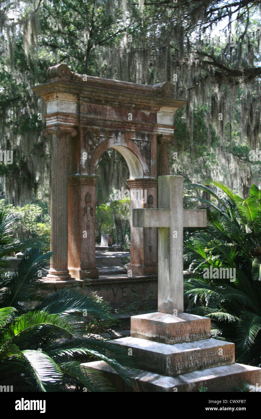 Savannah Georgia GA cemetary graveyard grave stone cross religious christian picture Stock Photo