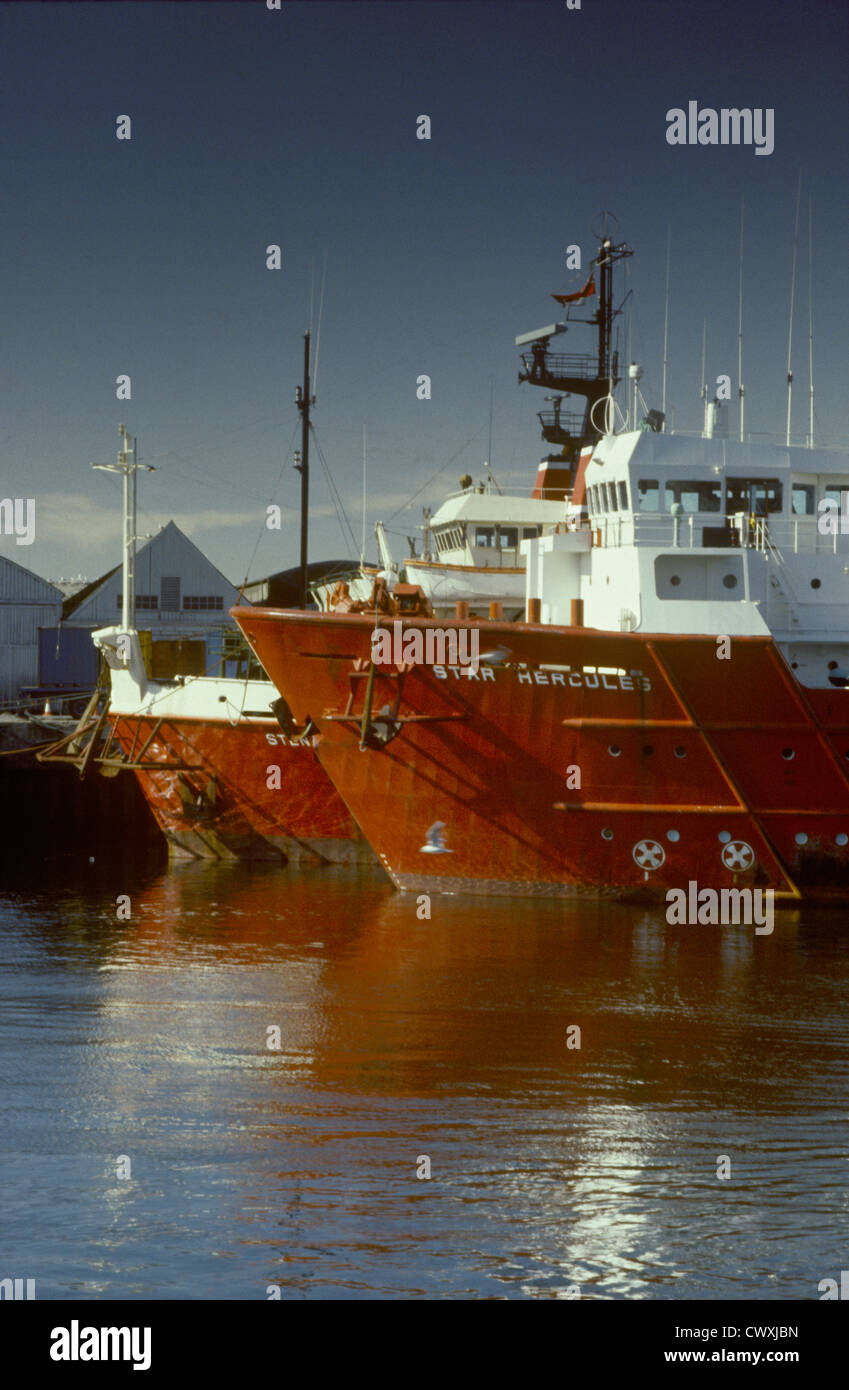 Supply Boats Aberdeen Harbour Stock Photo Alamy