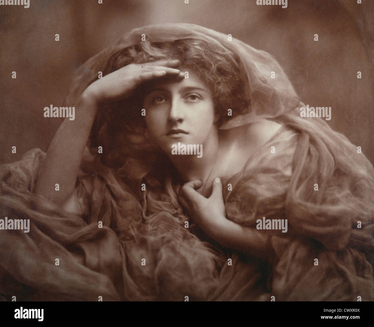 Victorian Woman, Portrait, Circa 1890 Stock Photo: 50375946 - Alamy