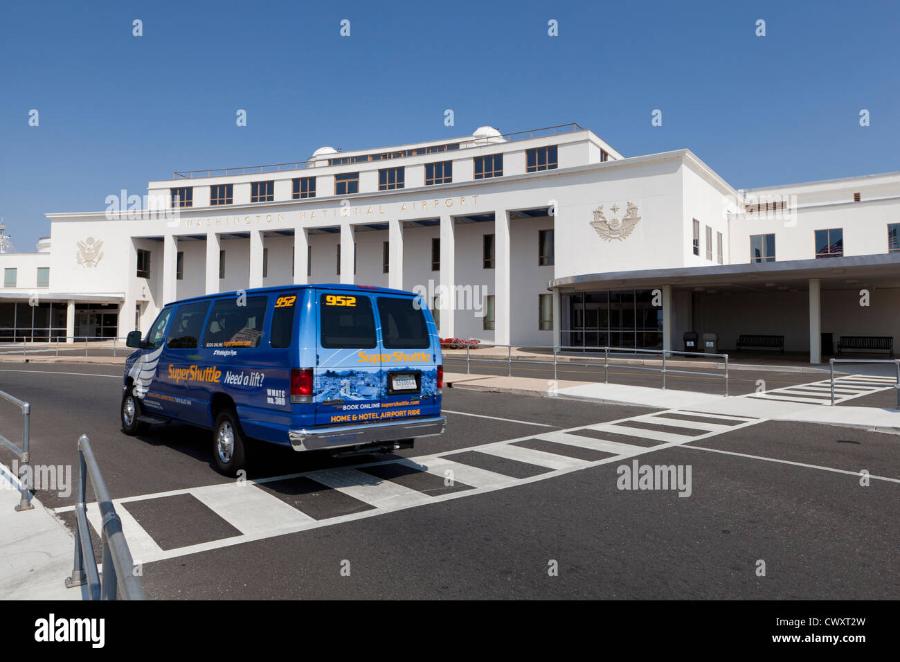 Ronald Reagan National Airport old terminal Stock Photo