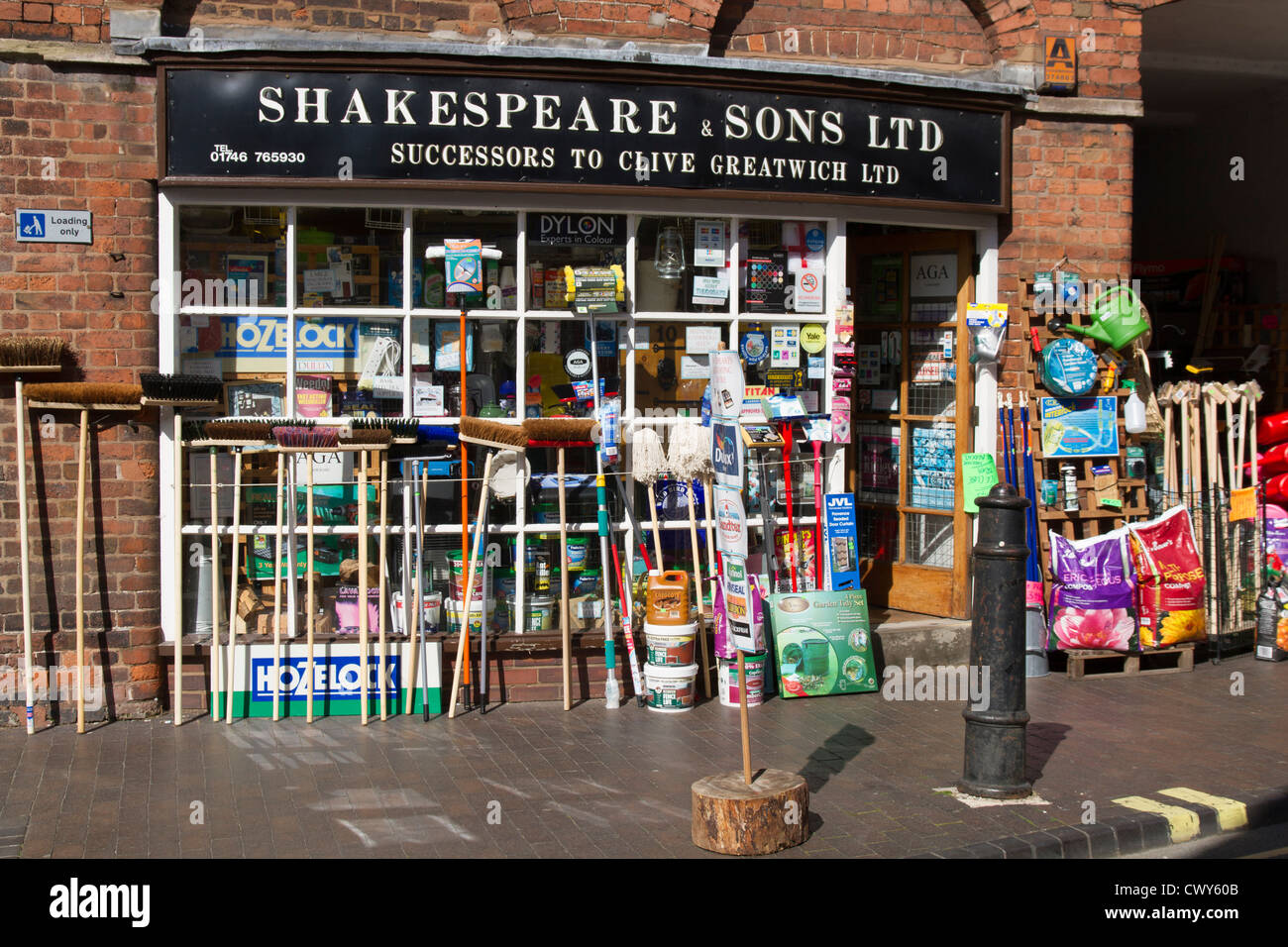Small independent hardware shop in Bridgenorth Shropshire Stock Photo