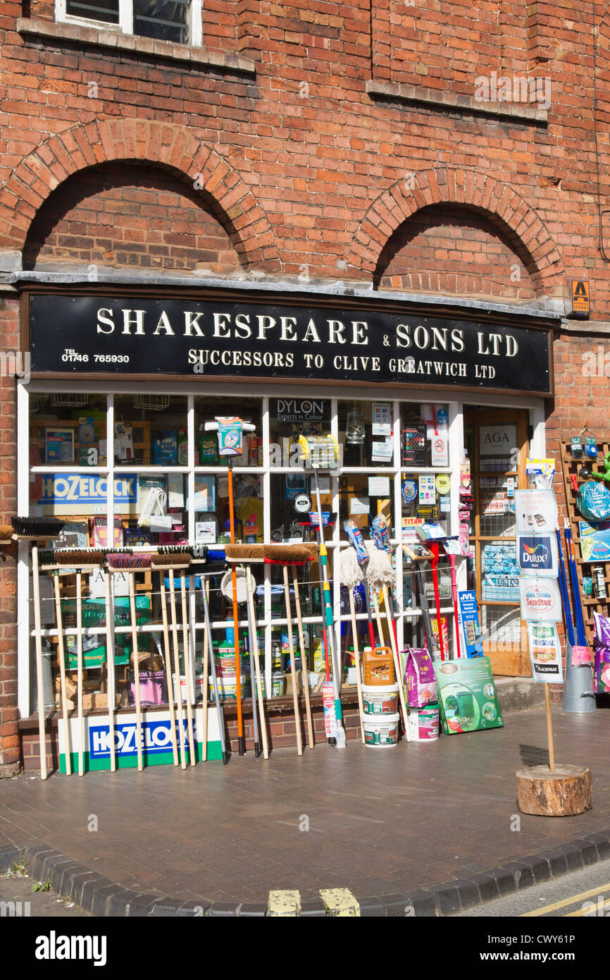 Small independent hardware shop in Bridgenorth Shropshire Stock Photo