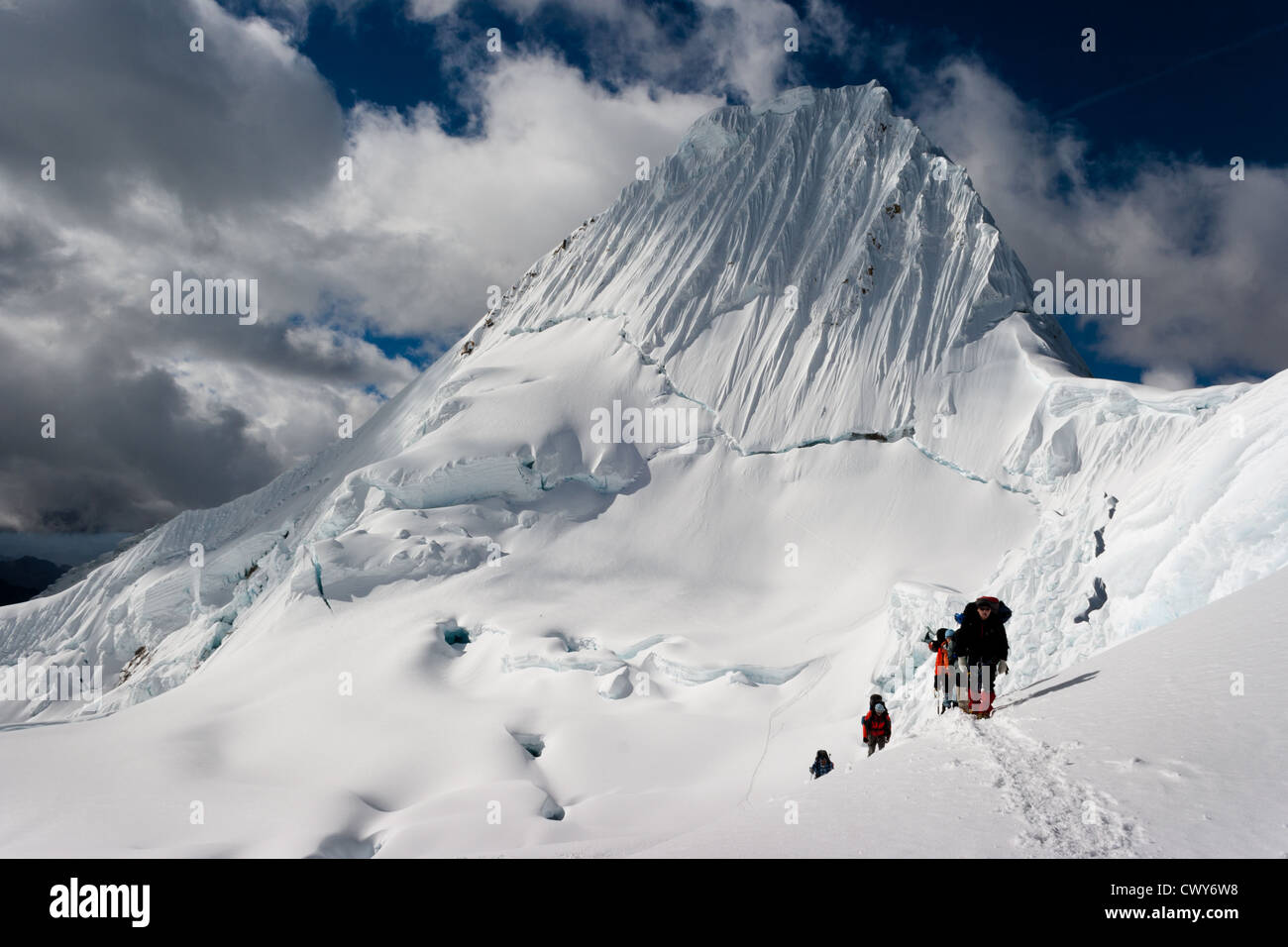 Nevado alpamayo hi-res stock photography and images - Alamy