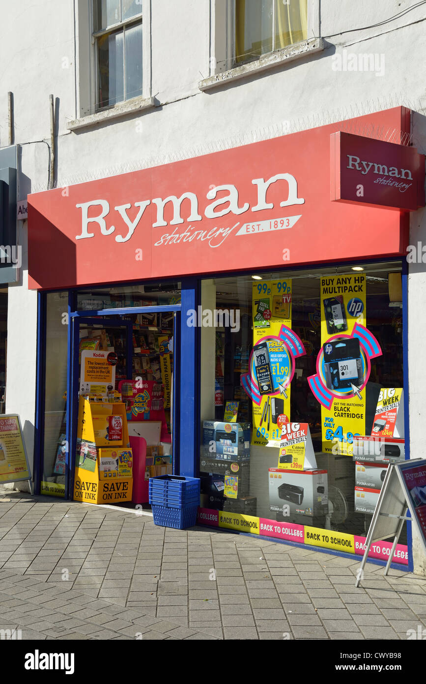 Ryman Stationery store, Station Road, Redhill, Surrey, England, United Kingdom Stock Photo