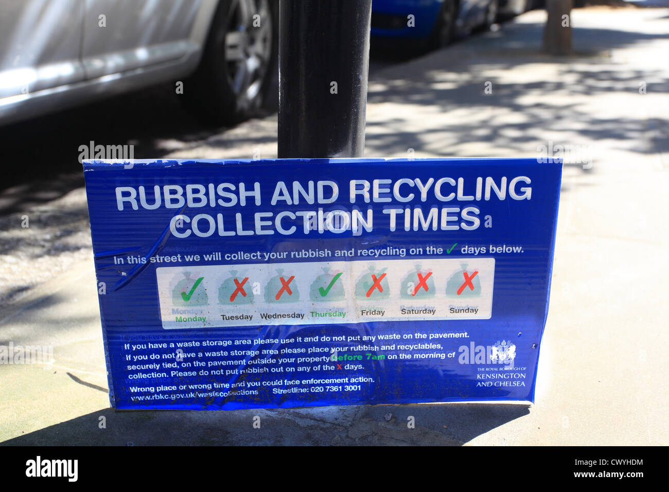 Recycling sign in London W11 Stock Photo