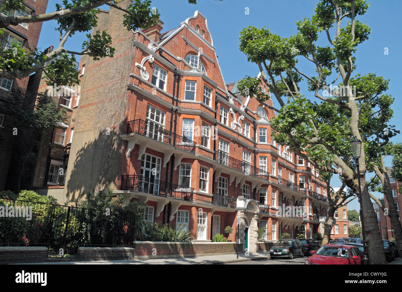Apartment blocks on St Loo Avenue, Chelsea, London, SW3, UK Stock Photo