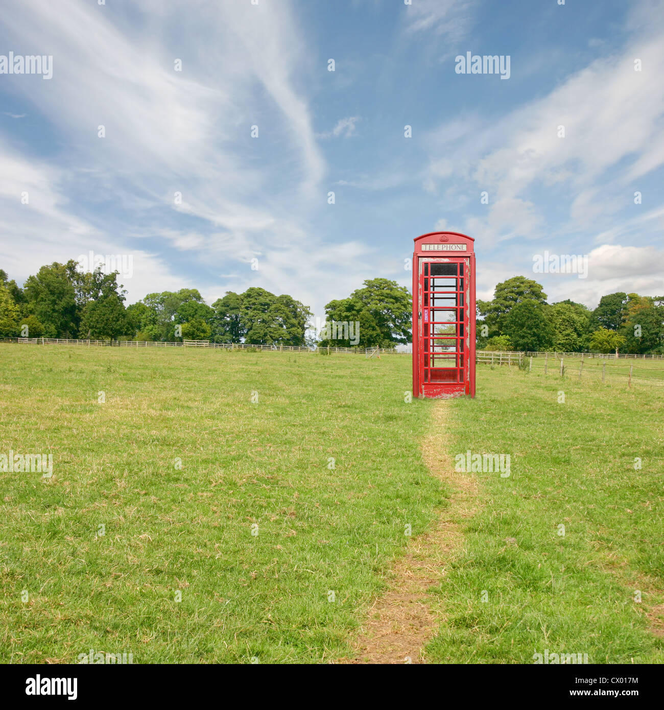 Red phone booth standing alone hi-res stock photography and images - Alamy