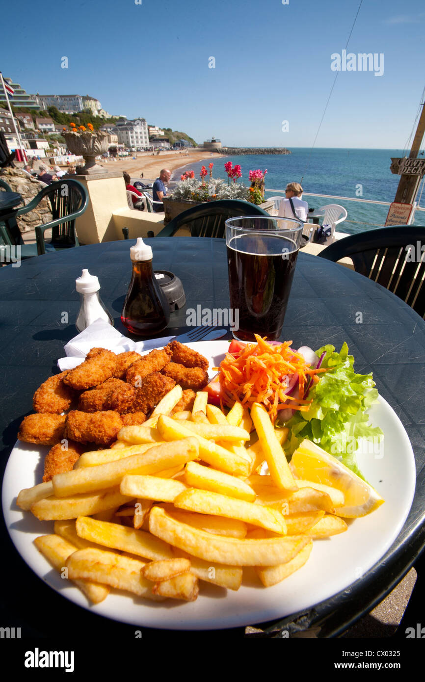 Scampi, Salad, Chips, Spyglass Inn, Pub, seafront, beach, Ventnor, Isle