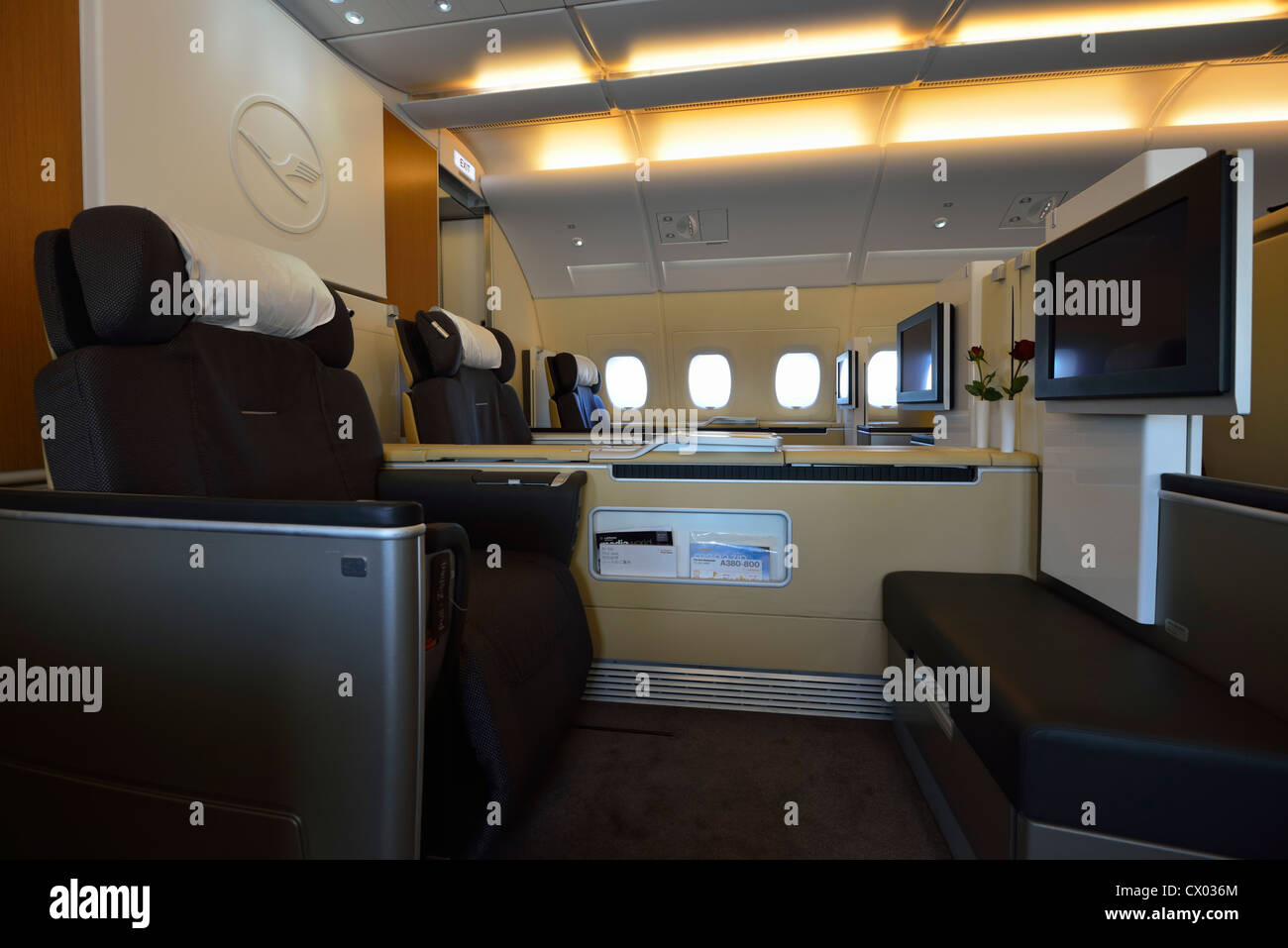 The Second Row Of Lufthansa First Class Cabin On Airbus A380 Stock Photo Alamy