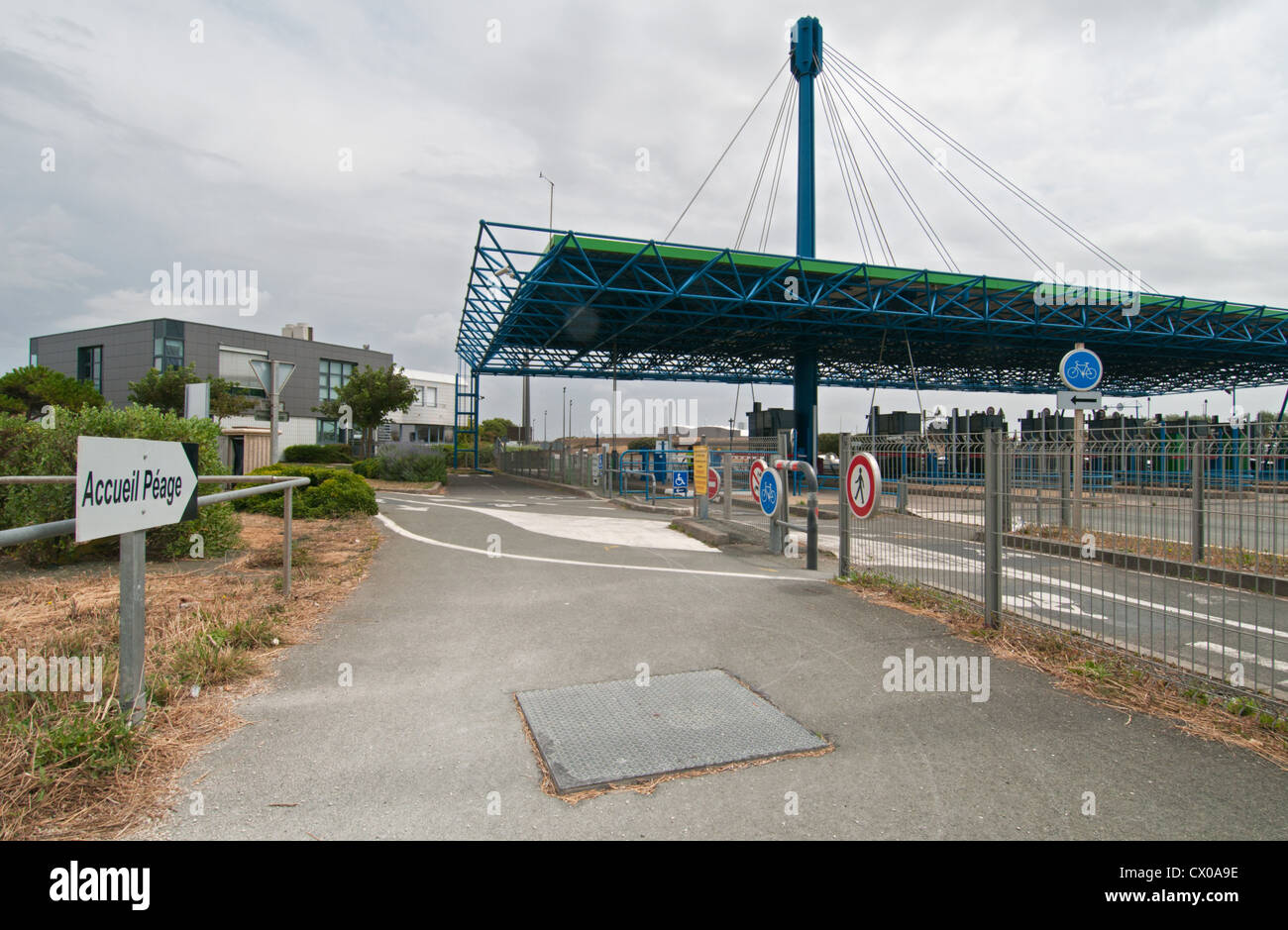 Île de Ré crossing toll booth, Charente-Maritime, Poitou-Charentes, France. Stock Photo