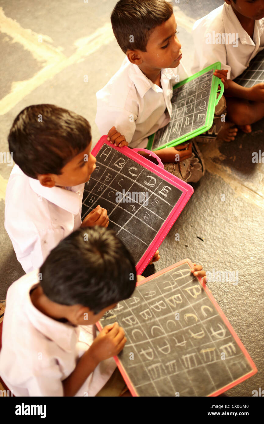 Indian school girls class room hi-res stock photography and images - Alamy