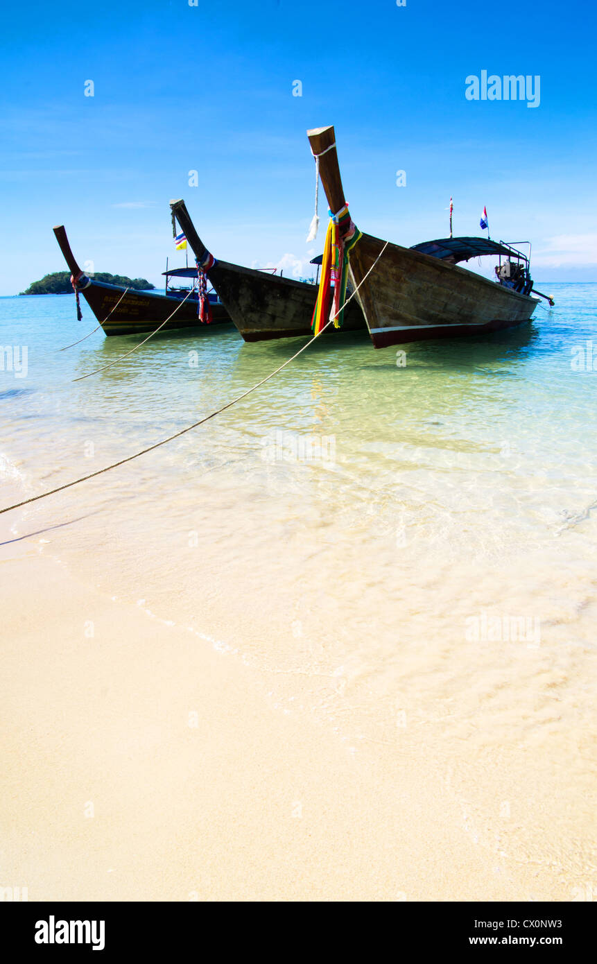 Andaman sea thai resort islands hi-res stock photography and images - Alamy