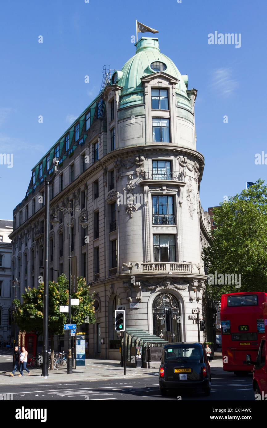 One Aldwych 5 start hotel and Axis restaurant, Covent Garden, London, England, UK Stock Photo