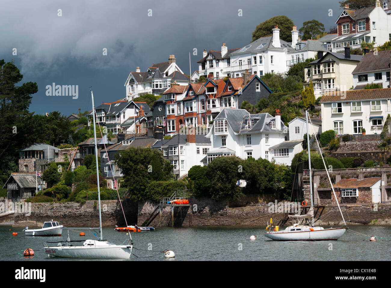 Waterfront Houses On River Dart, Dartmouth, England Stock Photo Alamy