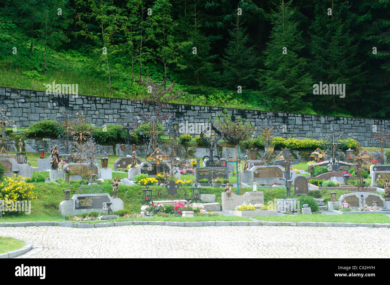 Austria, Tyrol The village of Gerlos, Cemetery Stock Photo