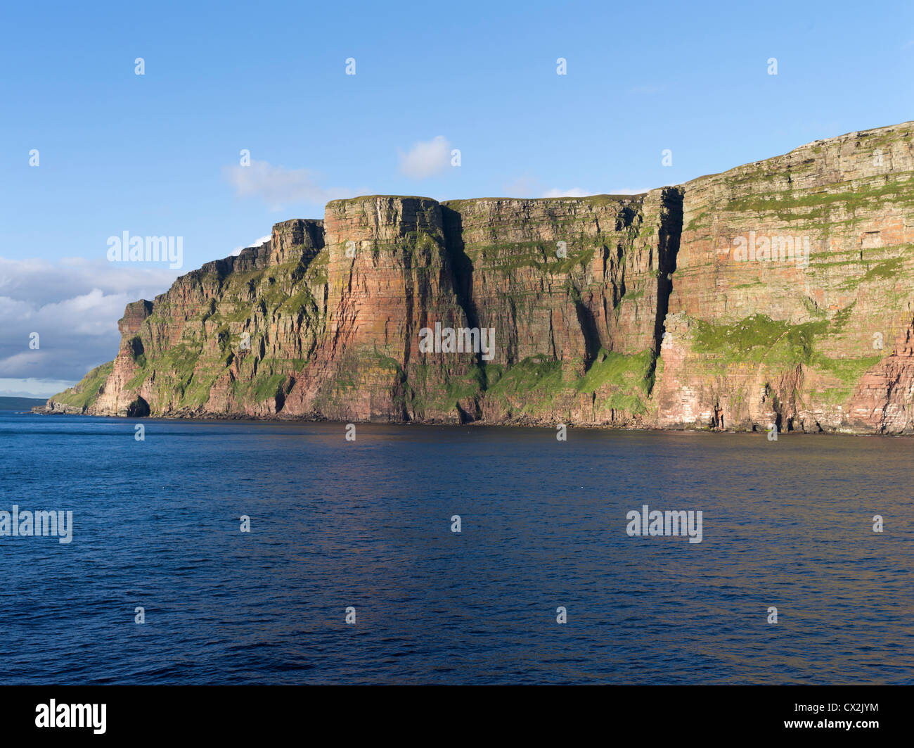 dh St Johns Head HOY ORKNEY Britain highest vertical sea cliffs Bre Brough hoy coast Stock Photo