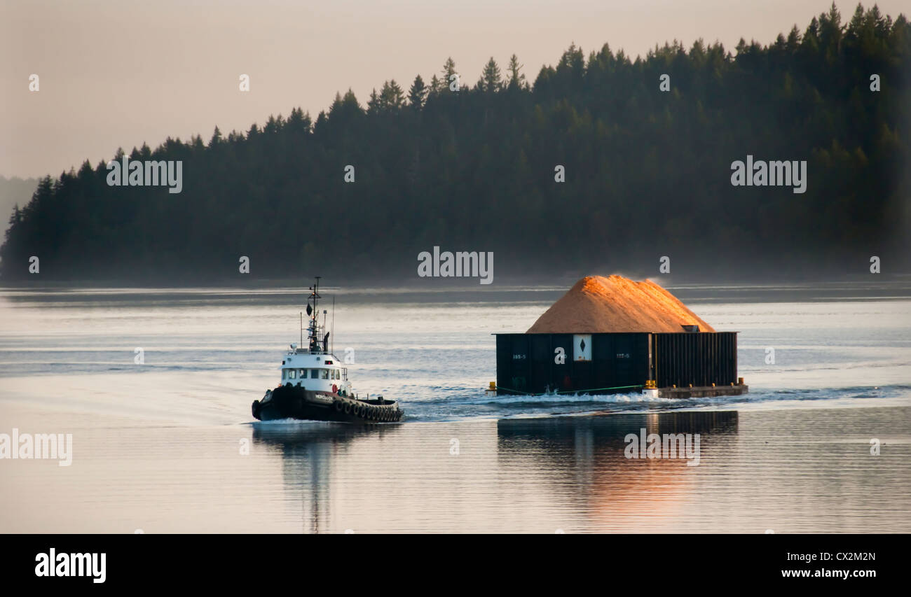 Tug Pulling Boat High Resolution Stock Photography and Images - Alamy