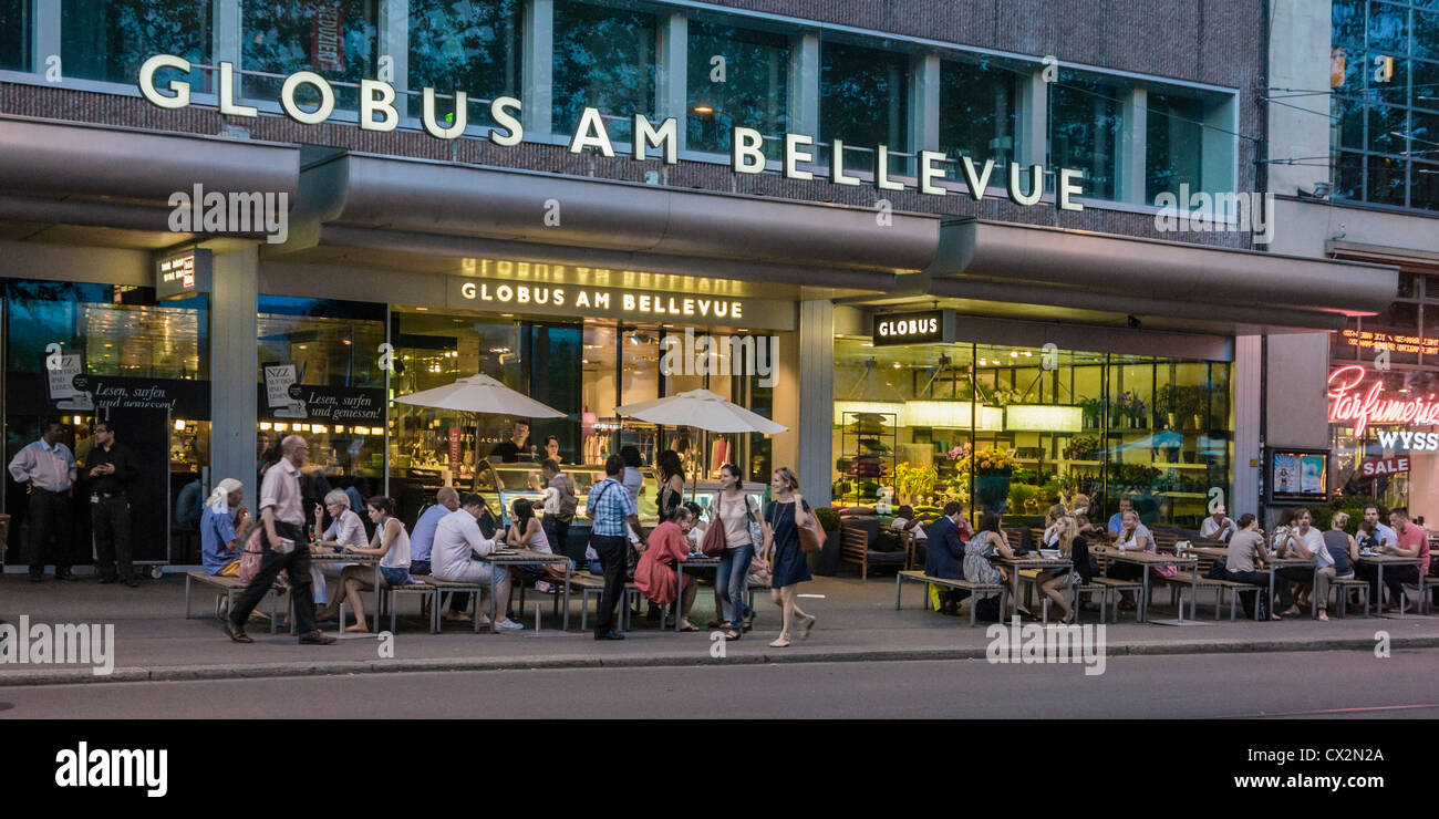 Globus Street Cafe Bellevue, Zurich, Switzerland Stock Photo Alamy
