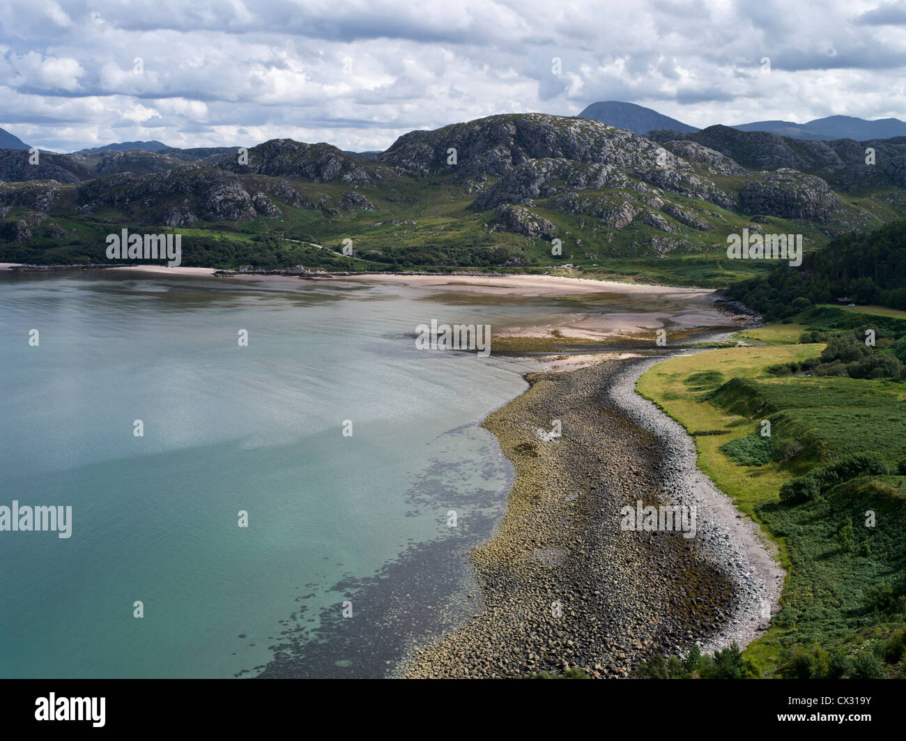 dh North coast 500 GRUINARD BAY SUTHERLAND Scottish highland sea bay shore and mountain hills north west highlands Stock Photo